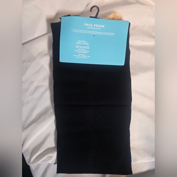 Paul Frank Black Scarf and Beige Knit Hat Set - Picture 5 of 6